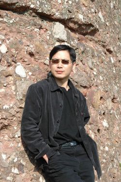 王卫军老师的照片，单击鼠标查看大图！