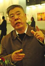 黄鸿仪老师的照片，单击鼠标查看大图！