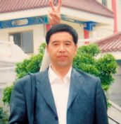 易楠远老师的照片，单击鼠标查看大图！